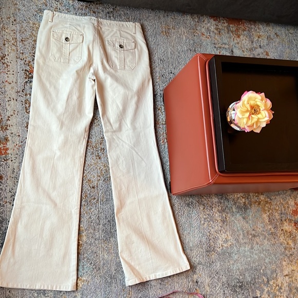 Theory wide leg cream colored jeans - Picture 3 of 11